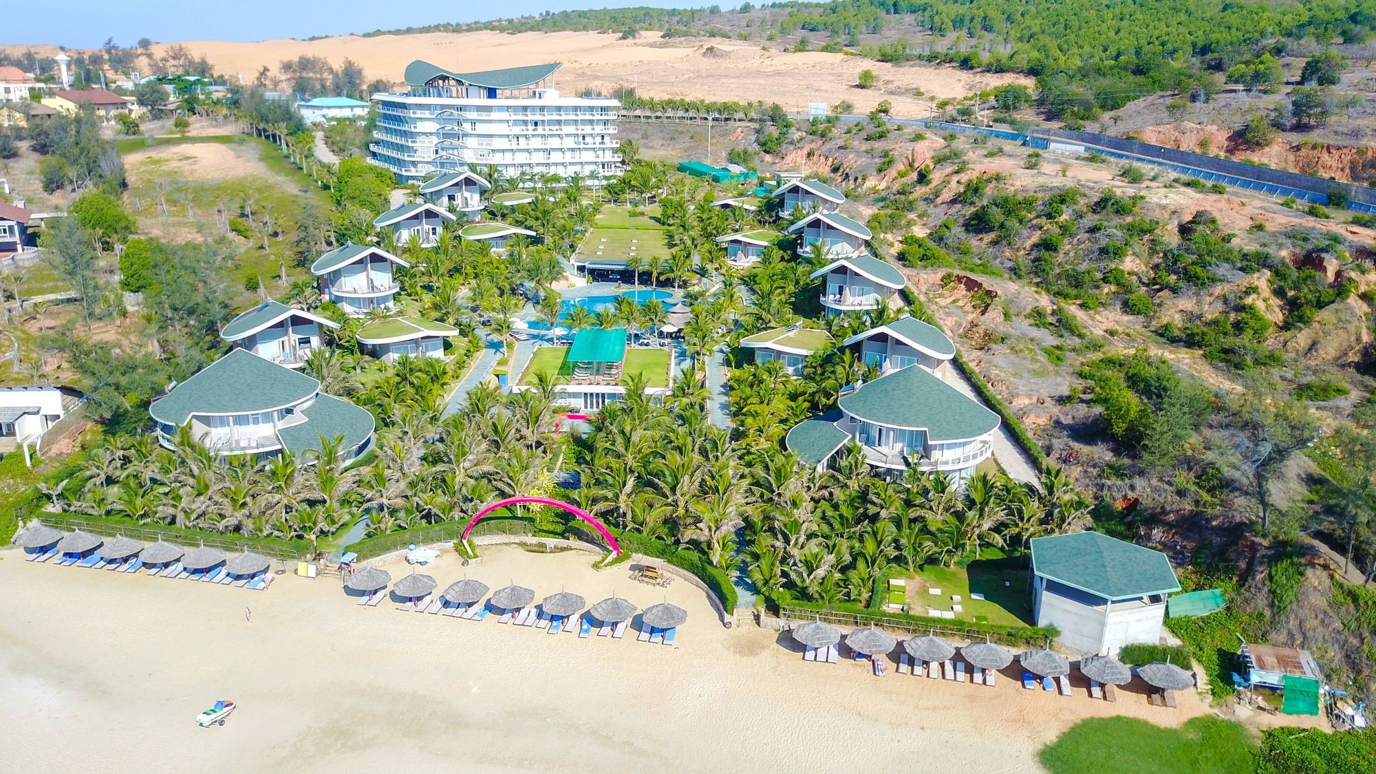 SANDUNES BEACH RESORT MUI NE