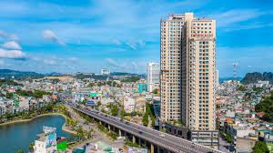 RAMADA HOTEL AND SUITES BY WYNDHAM HA LONG BAY VIEW